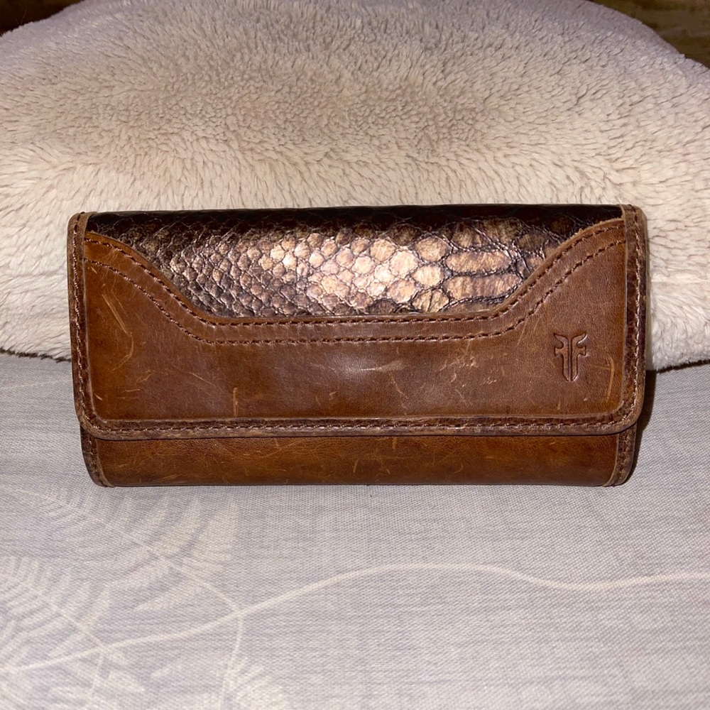 Frye Wallet- Dark Brown - Foiling